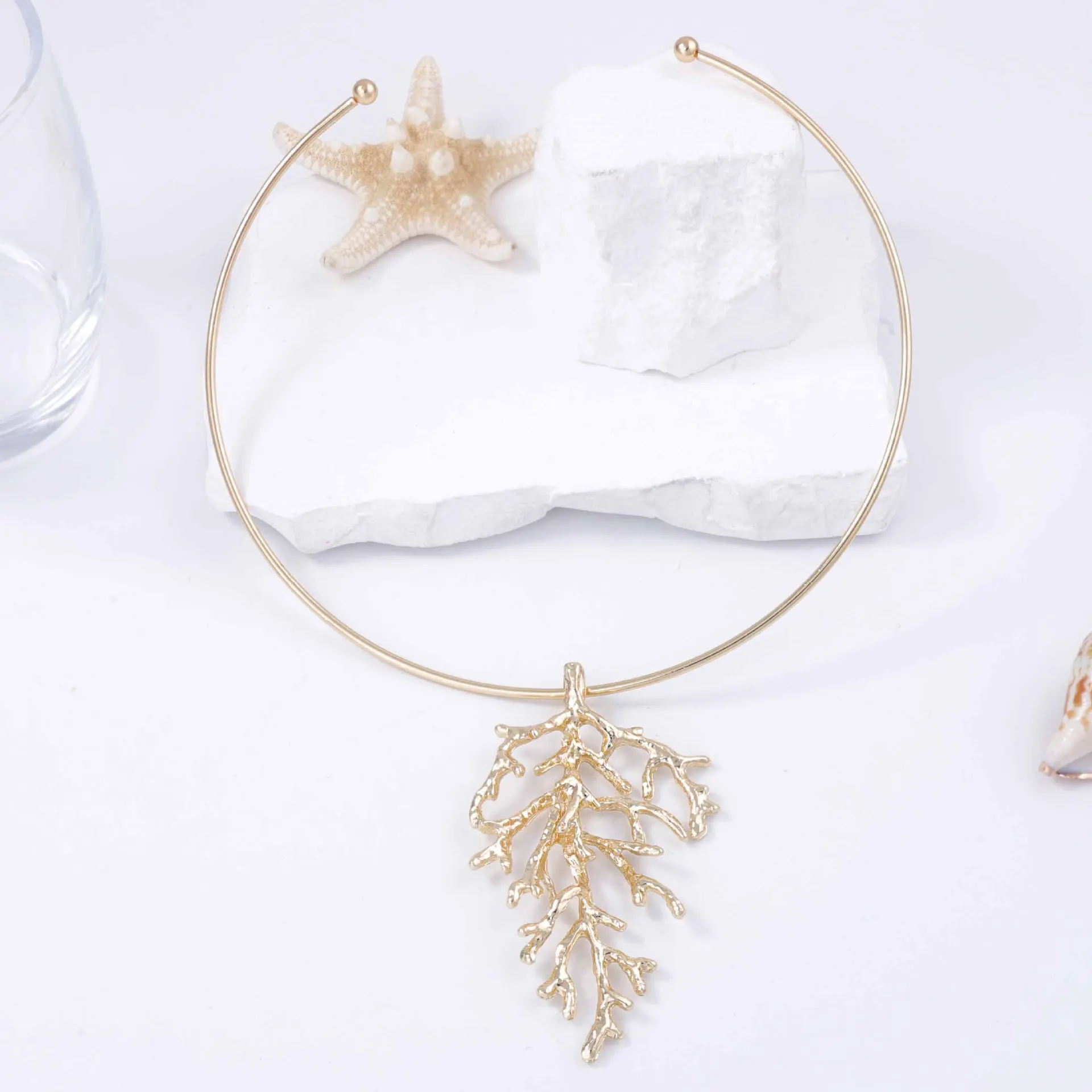 Exaggerated Torques Choker Necklace For Women Fashion Punk Chain Collar Tree Pendant Necklace Party Wedding Jewelry