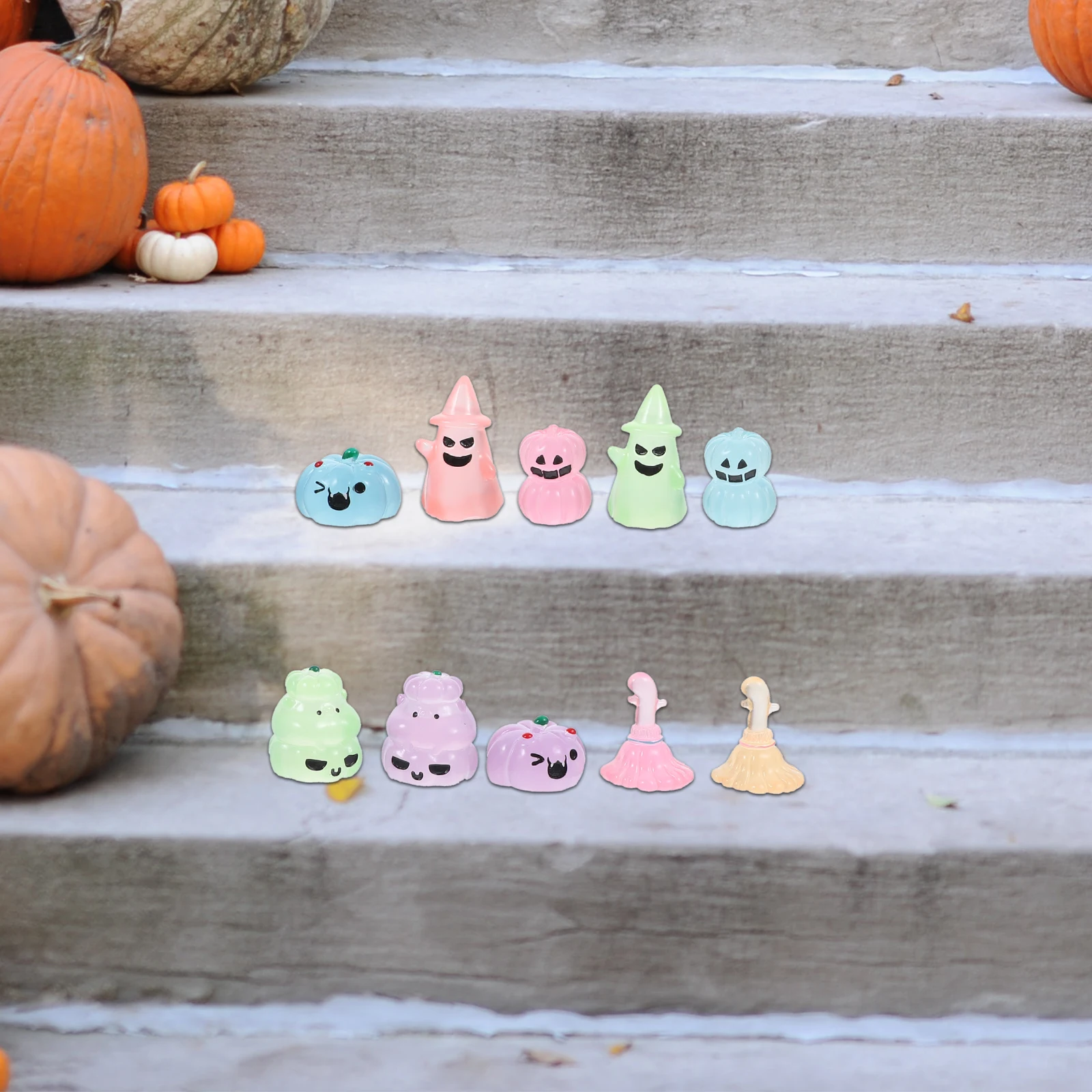 

1 set Nightlight Halloween Decor Resin Miniatures Glow in Dark Party Props Witch Broom Pumpkin Charms Micro Landscape Ornaments