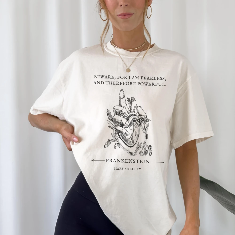 Frankenstein Zitat Shirt Dark Academia Lese-T-Shirt Gothic Lese-T-Shirt Bücherwurm Tee Geschenk für Sie Buchliebhaber Merch – Detail 7