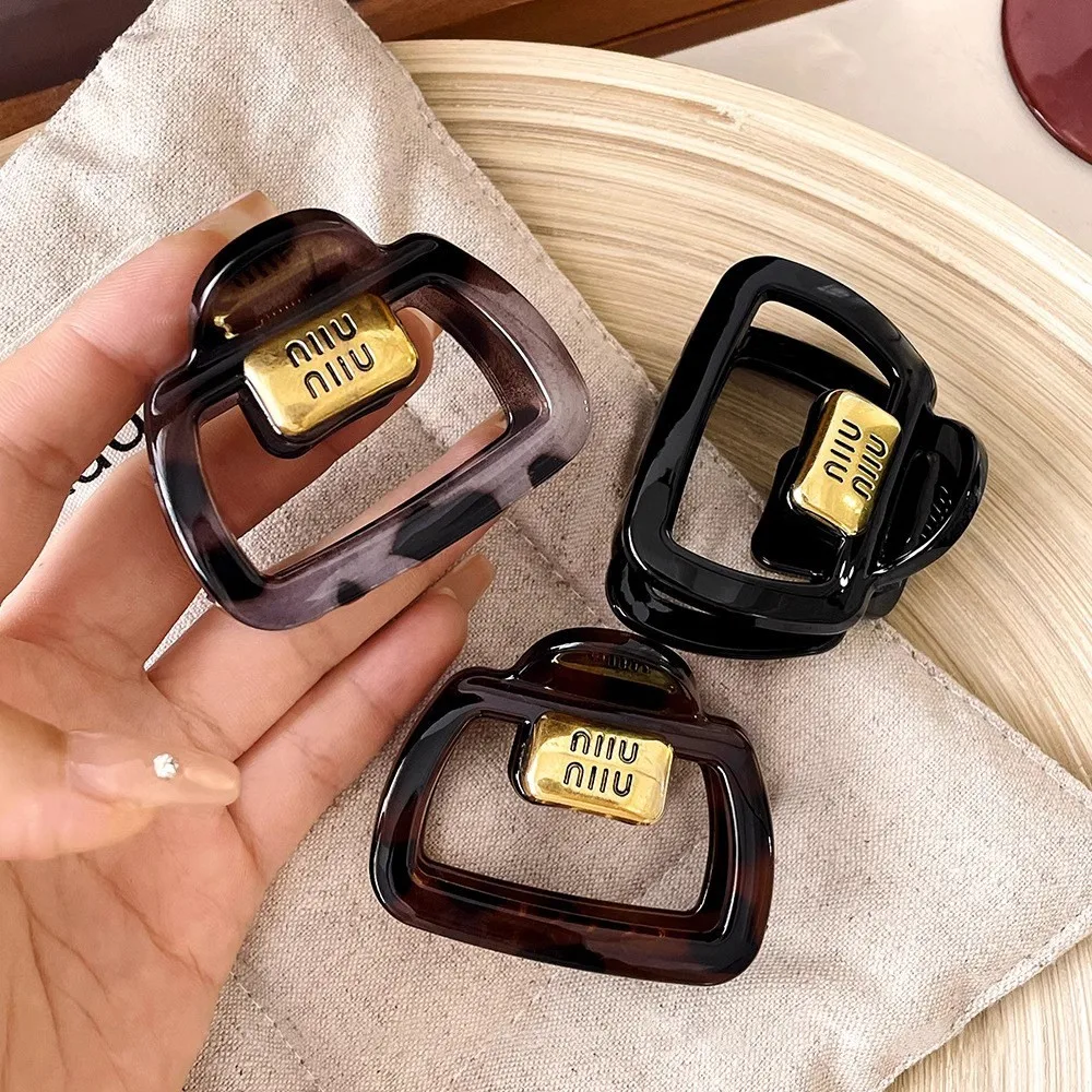 

High Quality Hair Claws Clips leopard Crab Clample Women Girls Ponytail Medium PC Hair Barrettes Hair Accessories Fashion New