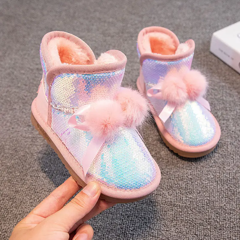 New 2022 Hair Ball Girls Snow Boots Plus Velvet Thick Warm Short Boots Baby Winter Shoes Children Cotton Shoes Kids Winter Shoes