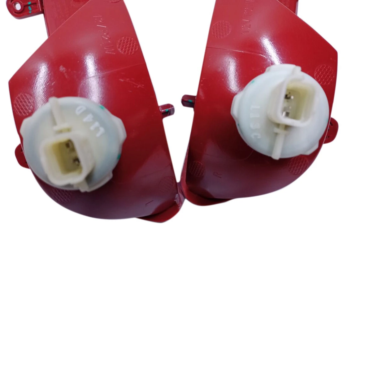 

9811981980 Задний бампер автомобиля Противотуманные фары Парковочный предупреждающий отражатель Задние фонари с лампочкой для 5008 MK2 2016+