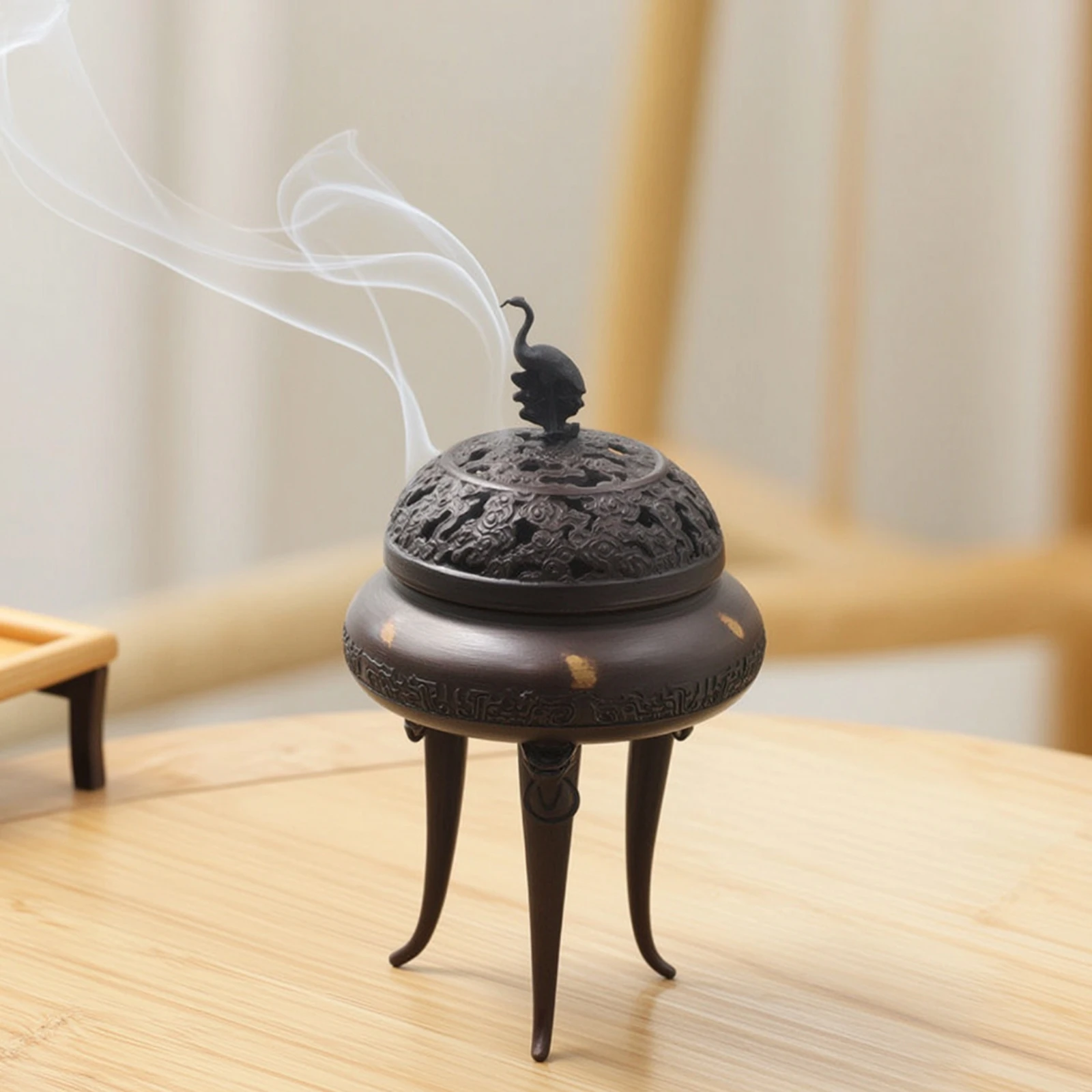 Incense Burner Perforated Incense Holder with Lid Censer Classical Vessel Small for Meditation, Tea Room