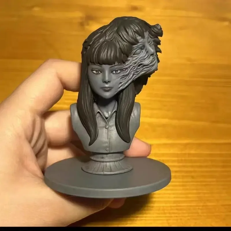 Horror Anime Tomie Kawakami Q Version Figurine Desktop Model Decoration Thriller Enthusiast Collection Display Toy Birthday Gift