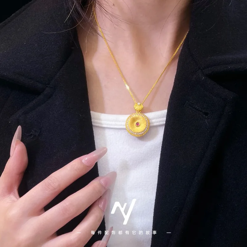 Luxury 24K 9999 Pure Gold real gold Women's Point Drill Brushed Xiangyun Safe Buckle Pendant Necklace Round Brand Clavicle Chain