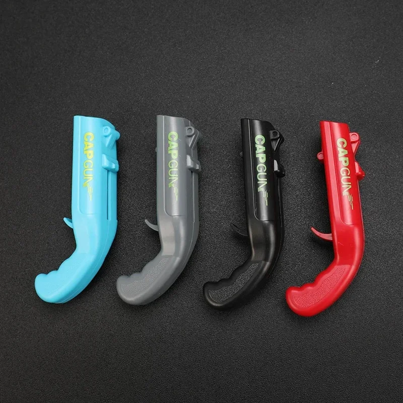 Creative Flying Cap Launcher Portable Cap Gun Beer Opener - Red Grey Shaped Cap Opener for Bar & Beverage Tools