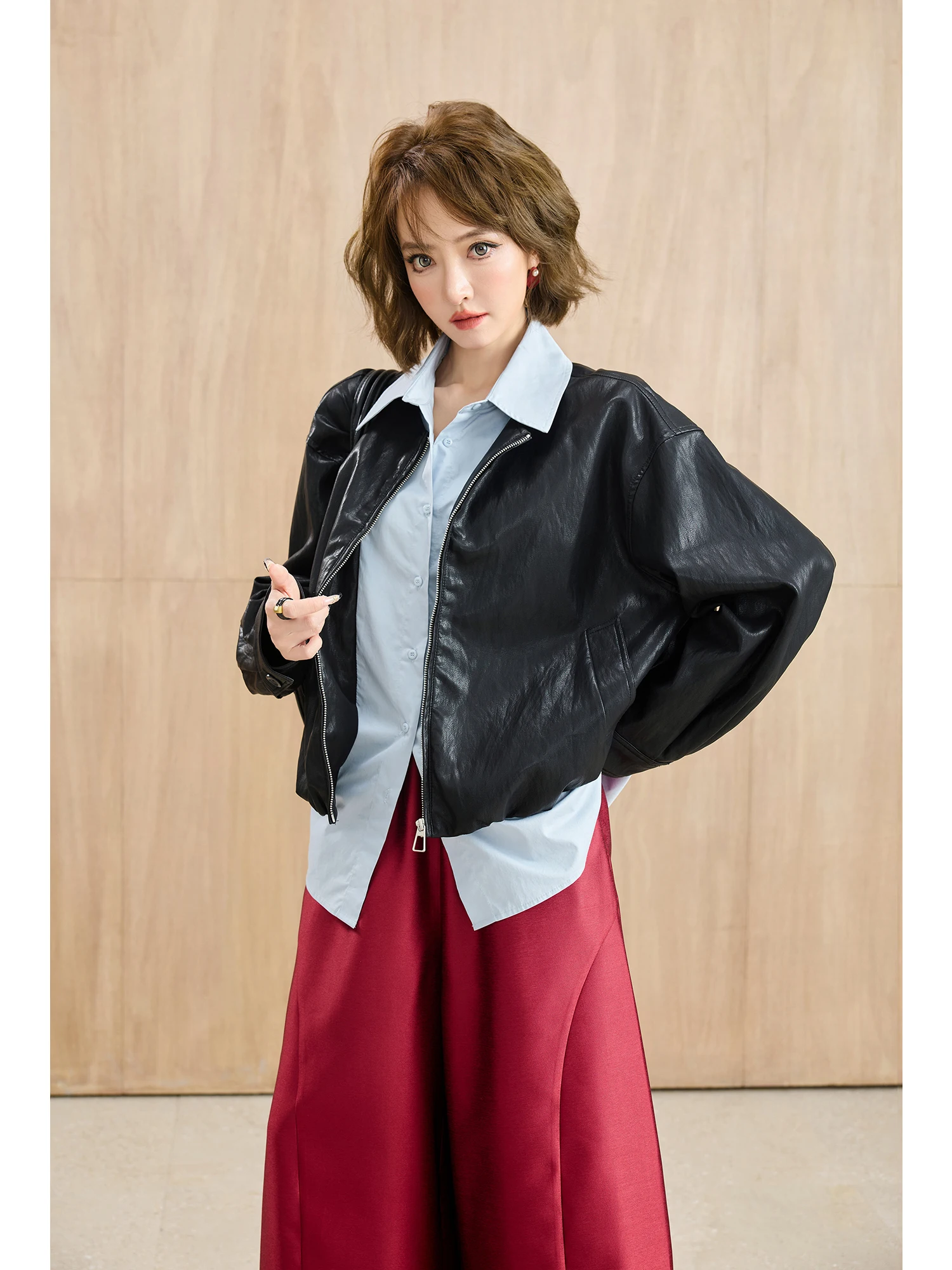 

Новая женская весенняя модная куртка из искусственной кожи с 3D-эффектом, имитирующая двухслойность, в клетку, с молнией, для повседневной носки, модель 029