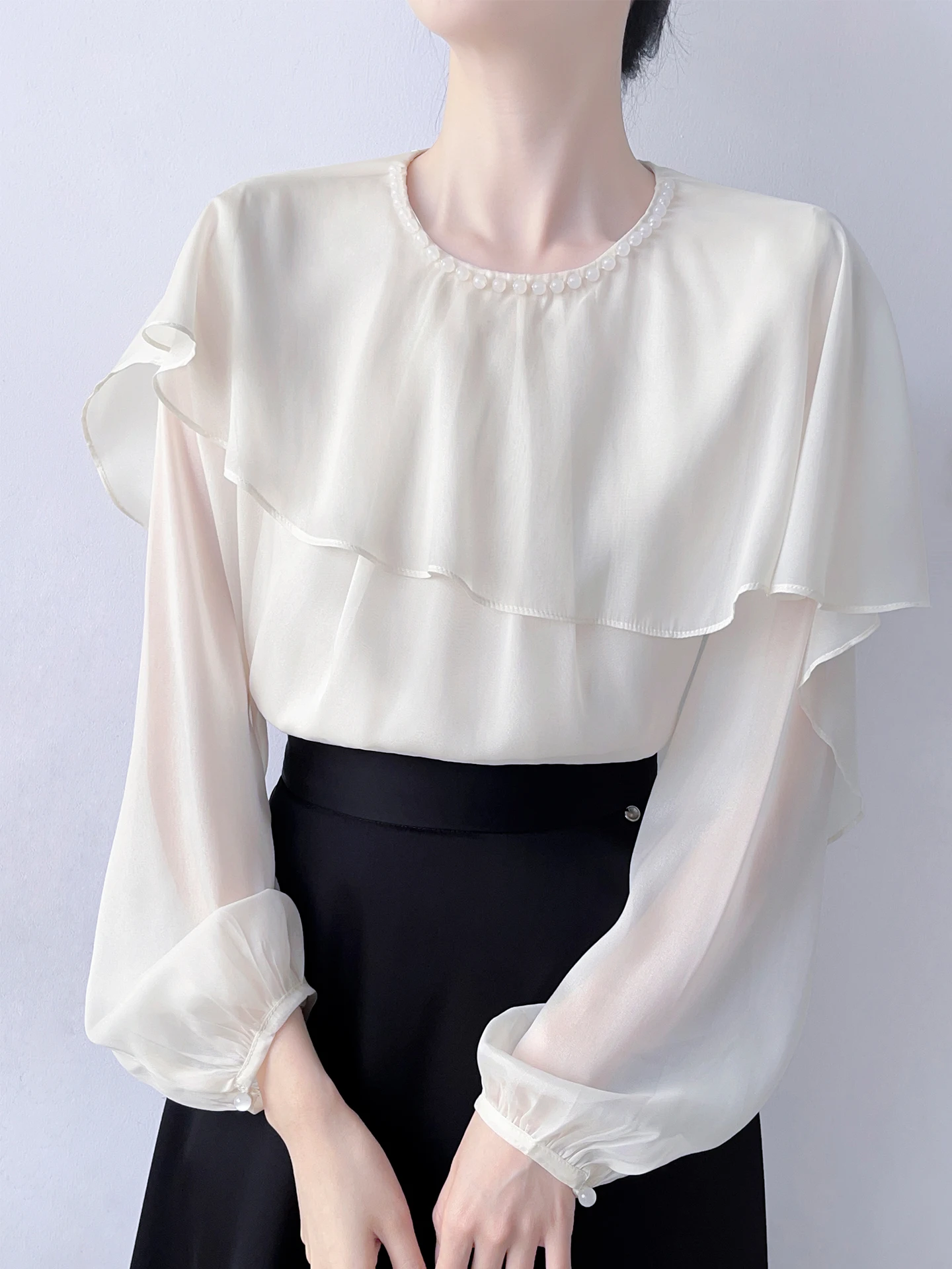 

Fashionable Long Sleeve Women's Shirt Hem Trimmed Chiffon Top Korean Style Breathable Polyester Straight Cut Lantern Sleeve