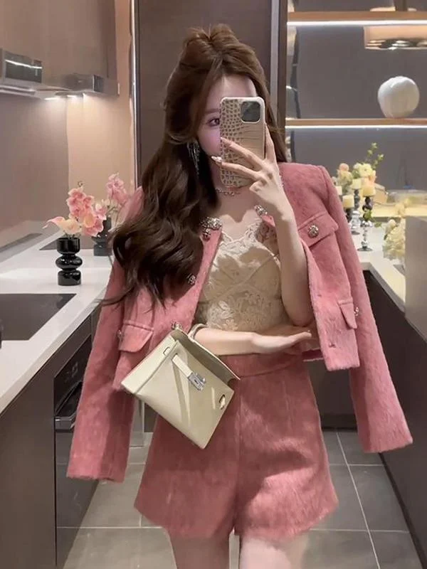 

Модный комплект из юбки с высокой талией и короткого жакета для женщин, новый весенний стиль, элегантный женственный образ, китайский бренд.