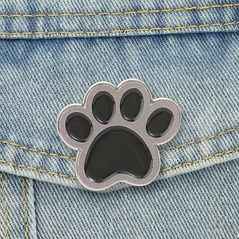 Black Dog Paw Print Badge Cute Pet Paw Enamel Pins Animal Footprint Brooch Simple and Stylish Accessories Bag Decor