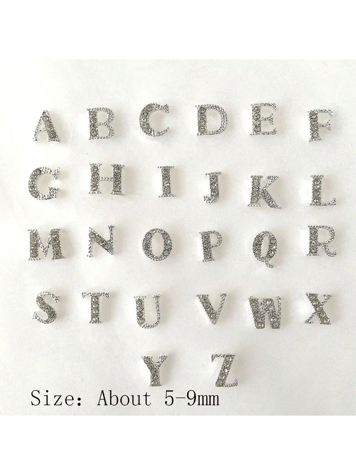 26 pz/pacco dalla A alla Z a forma di alfabeto argento strass decorazione per unghie giapponese coreano adatto saloni per unghie per donne e ragazze