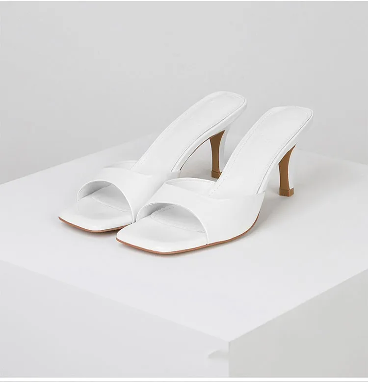 Neue Sommer-Damenpantoletten, luxuriöse offene High-Heel-Sandalen, elegante Party-Kleidersandalen mit eckiger Spitze für Damen in Übergröße – Detail 4