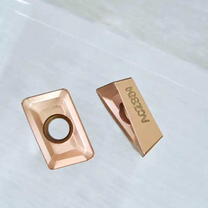 Original Carbide Inserts APMT103508PDER-H ACZ330 APMT103504PDER-H ACZ330 CNC Milling Tool Lathe Metal Electric Inspected