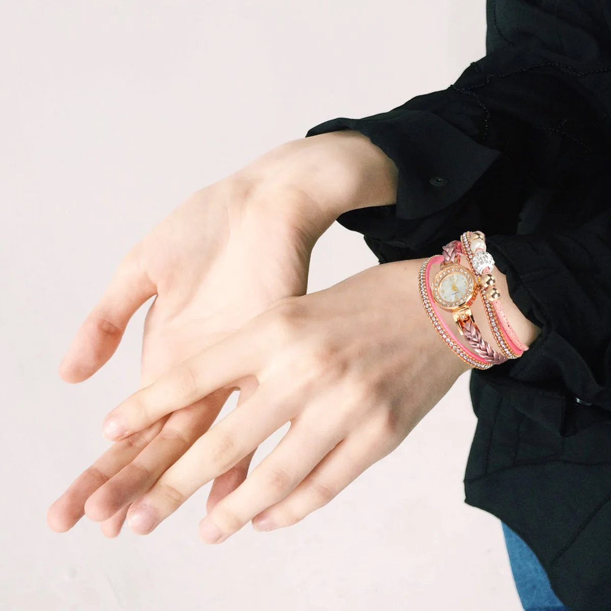 

Женские часы со стразами, плетеные розовые стильные кварцевые часы, прочное украшение на запястье, подарок на день рождения