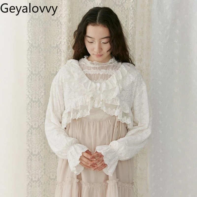 ญี่ปุ่นโปร่งใสเล็กน้อยลูกไม้ Splicing สั้นแขนยาวเสื้อสเวตเตอร์ถักด้านนอกภาษาฝรั่งเศสคําผู้หญิงฤดูใบไม้ผลิและฤดูร้อนเสื้อ