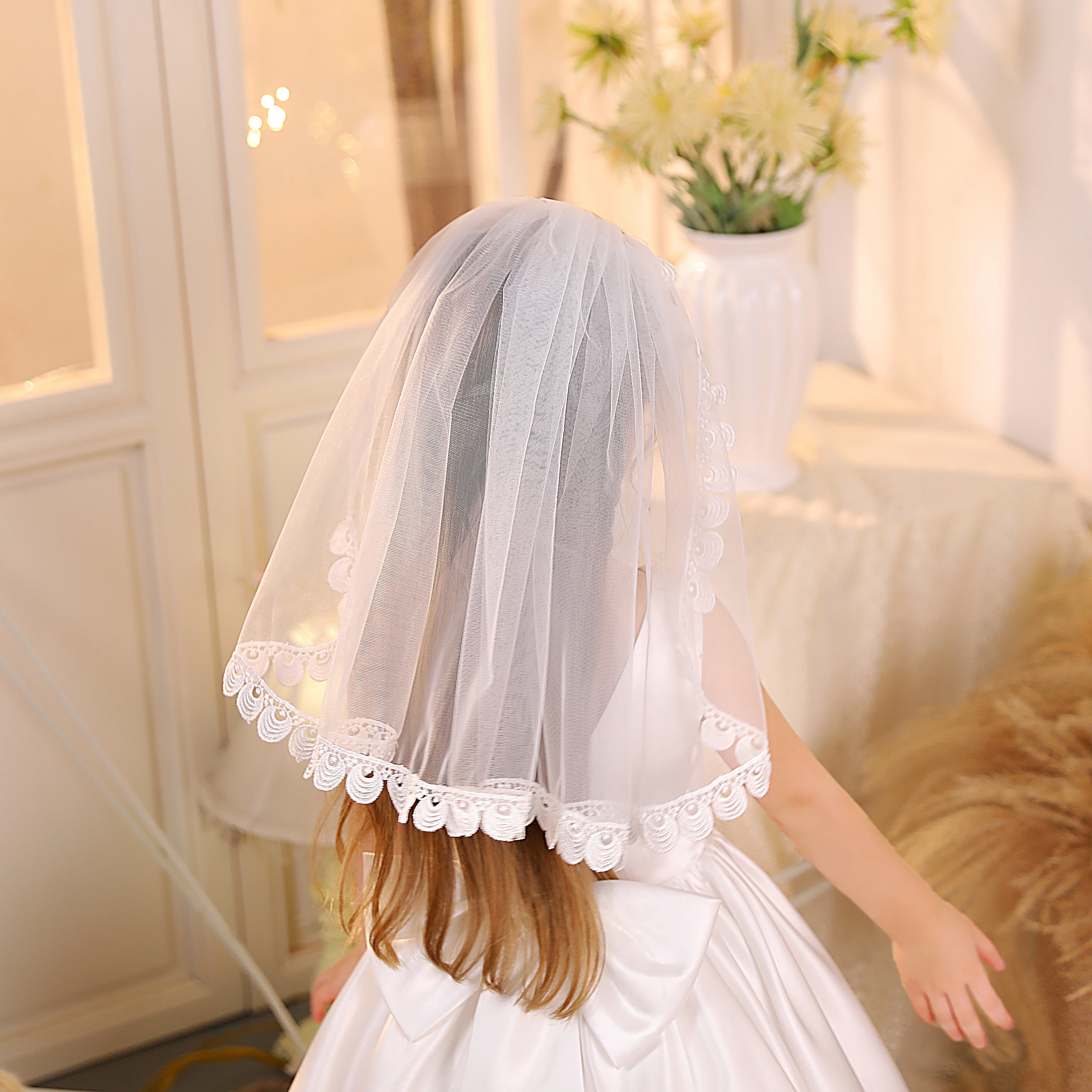 Gidion Applique Edge Wedding Veil For Kids Wedding Accessories Party Show Event Catwalk