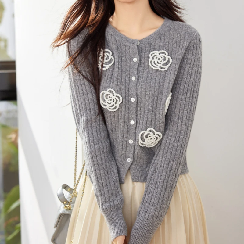 

Gray Flower Embroidery Knitted Cardigan Women 2024 Autumn Korean Vintage O-Neck Long Sleeve Single Breasted Sweaters Jumper Tops