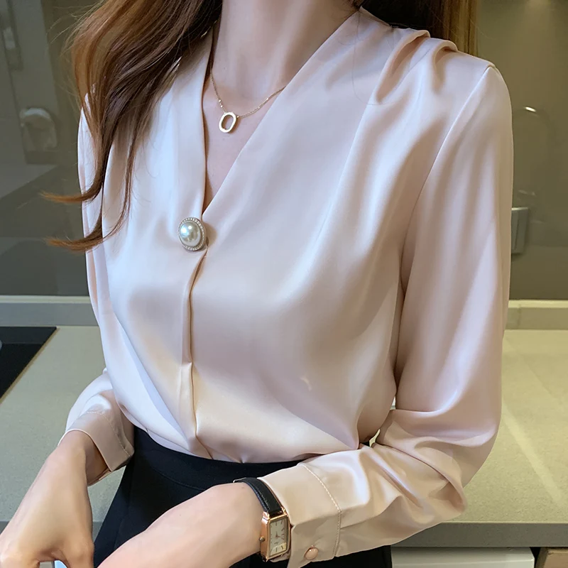 

Women Spring Summer Long Sleeve Chiffon Fake Pearl Buttons T-Shirts Female Solid Color Turn Collar V-neck Tops OL All-match