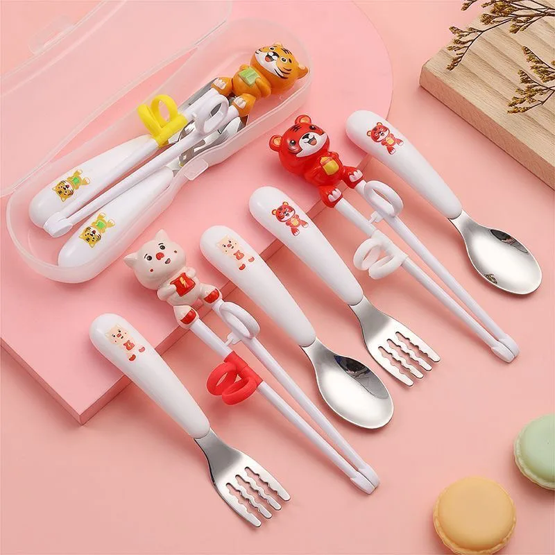 Children’s Training Cho3Pcs Psticks, Cartoon-Shaped Tableware, Suitable for Correcting the Way of Holding Chopsticks