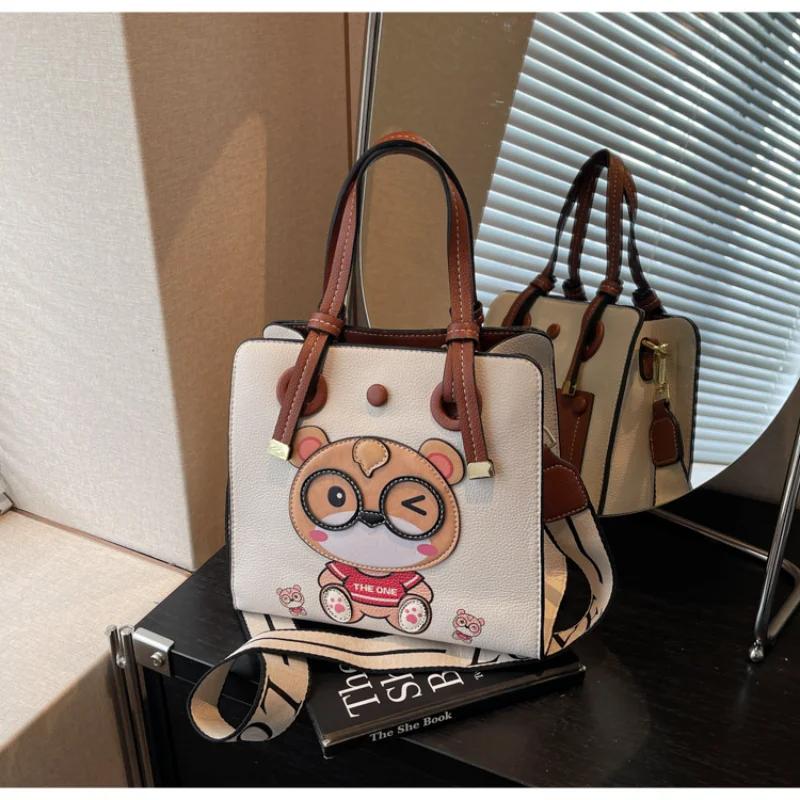 

2025 Wide Strap Tote Bag for College Students Spacious Canvas Crossbody Purse with Top Handle Campus Essential