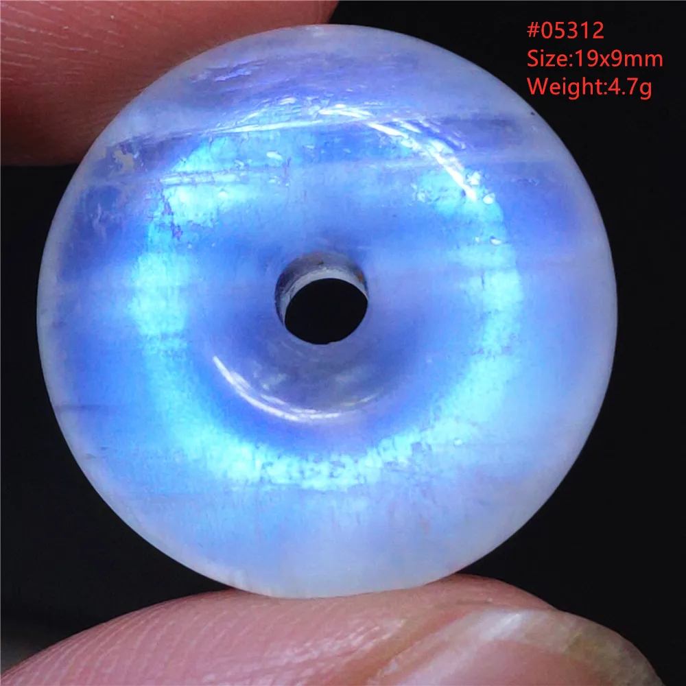 

Natural Moonstone Blue Light Donut Pendant Necklace Clear Round For Women Men Colorful Moonstone Jewelry AAAAAA