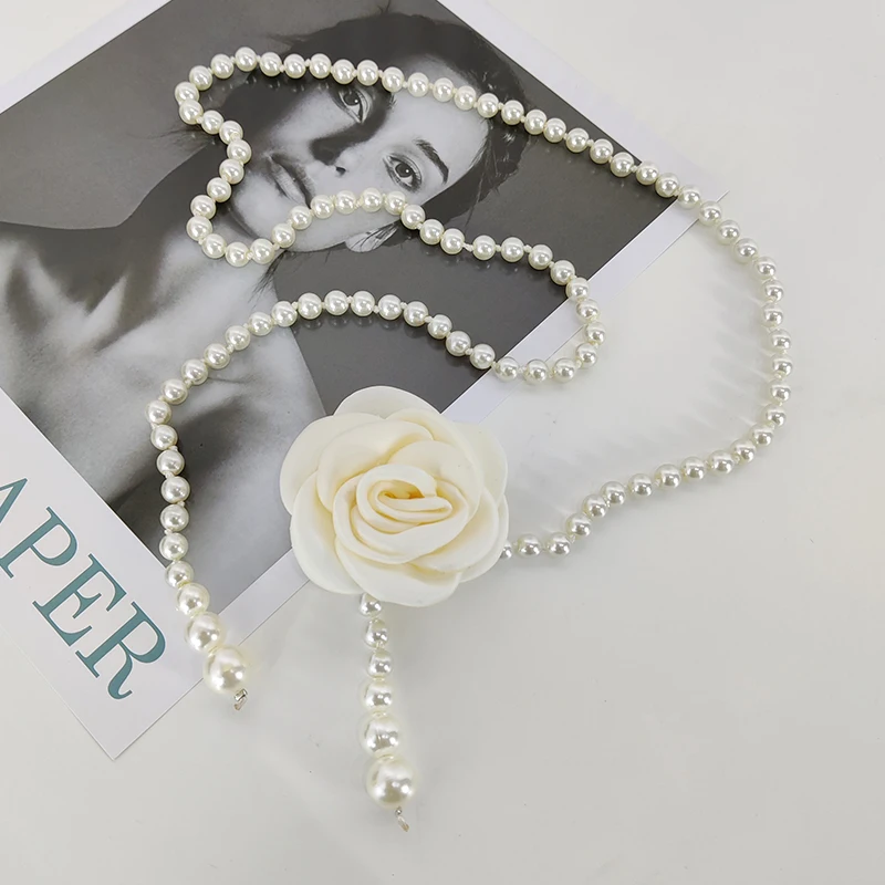 Cinturones de diseñador para mujer, cinturón largo blanco de lujo de alta calidad con perlas, pretina para vestido de mujer, corsé ajustable con flores