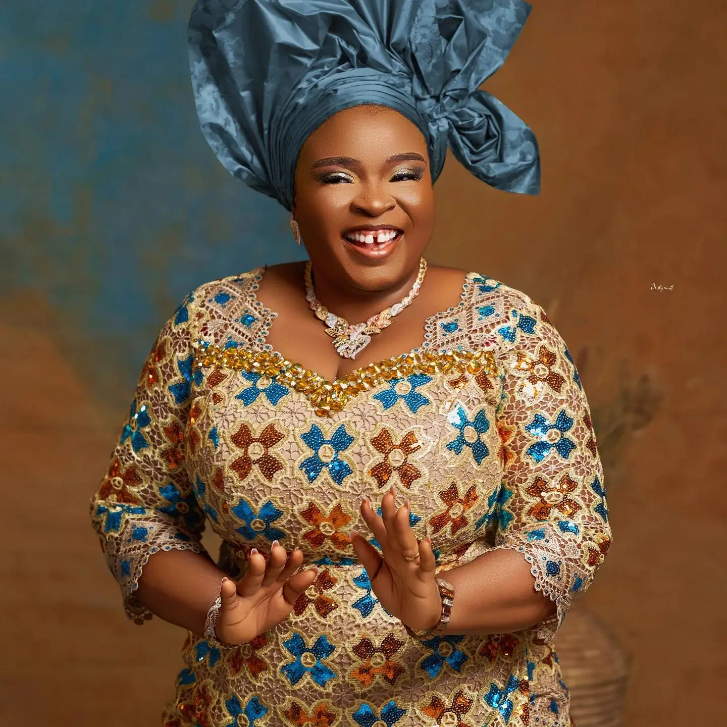 

African Embroidery Sequins Lace Fabric 2025 Nigerian Chantilly Lace Fabric With Sequins For Evening Party Sewing Dresses Women