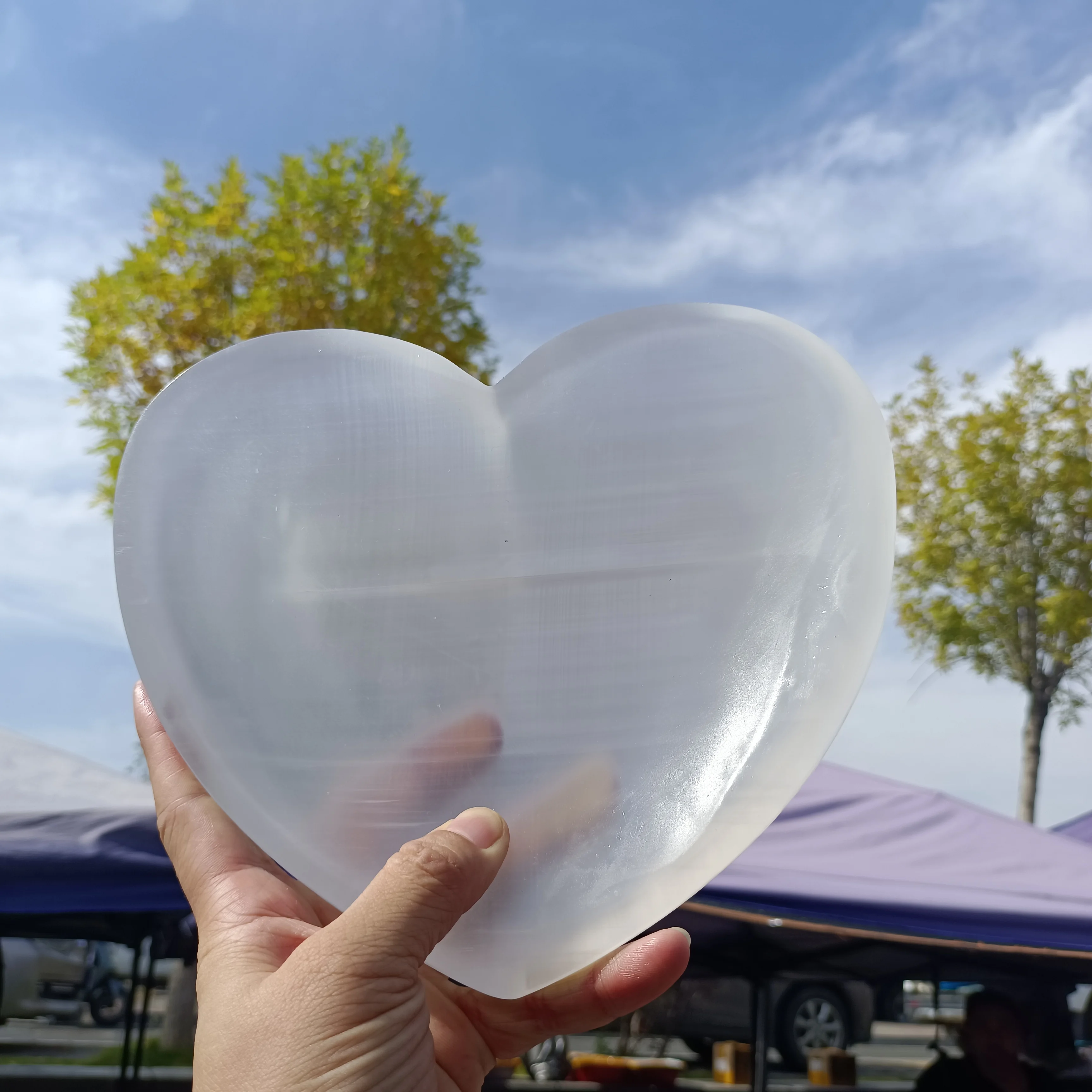 Natural Transparent Gypsum Heart,Quartz Crystal Ore Carved Heart-Shaped Bowl,Mineral Reiki Healing Stone,Degaussing Decor