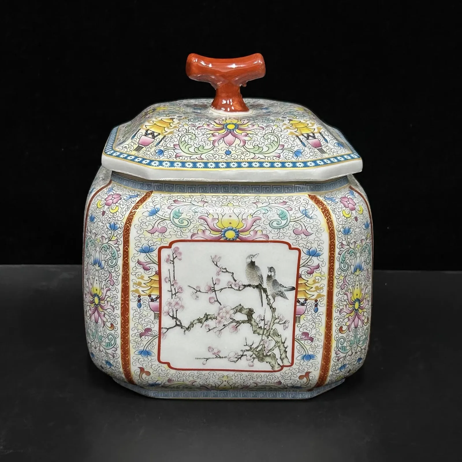 Chinese Enamel Porcelain Tea Caddy Qing Qianlong Flowers Birds Pattern 6.0 inch