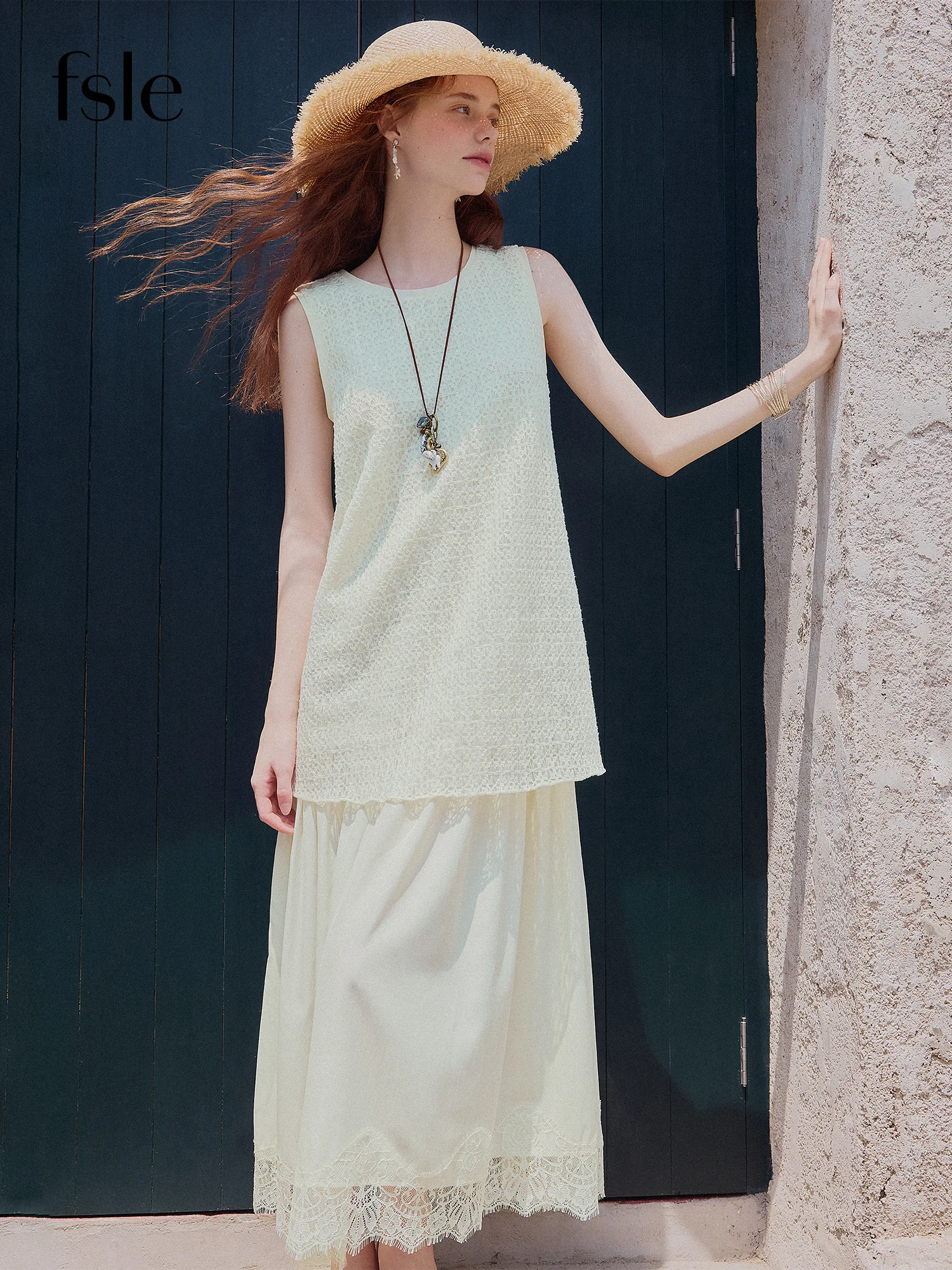 

FSLE French Style Elegant Sleeveless Vest Dress For Women 2025 Summer New Arrival Seaside Holiday Lace Romantic Dress 25FS12829