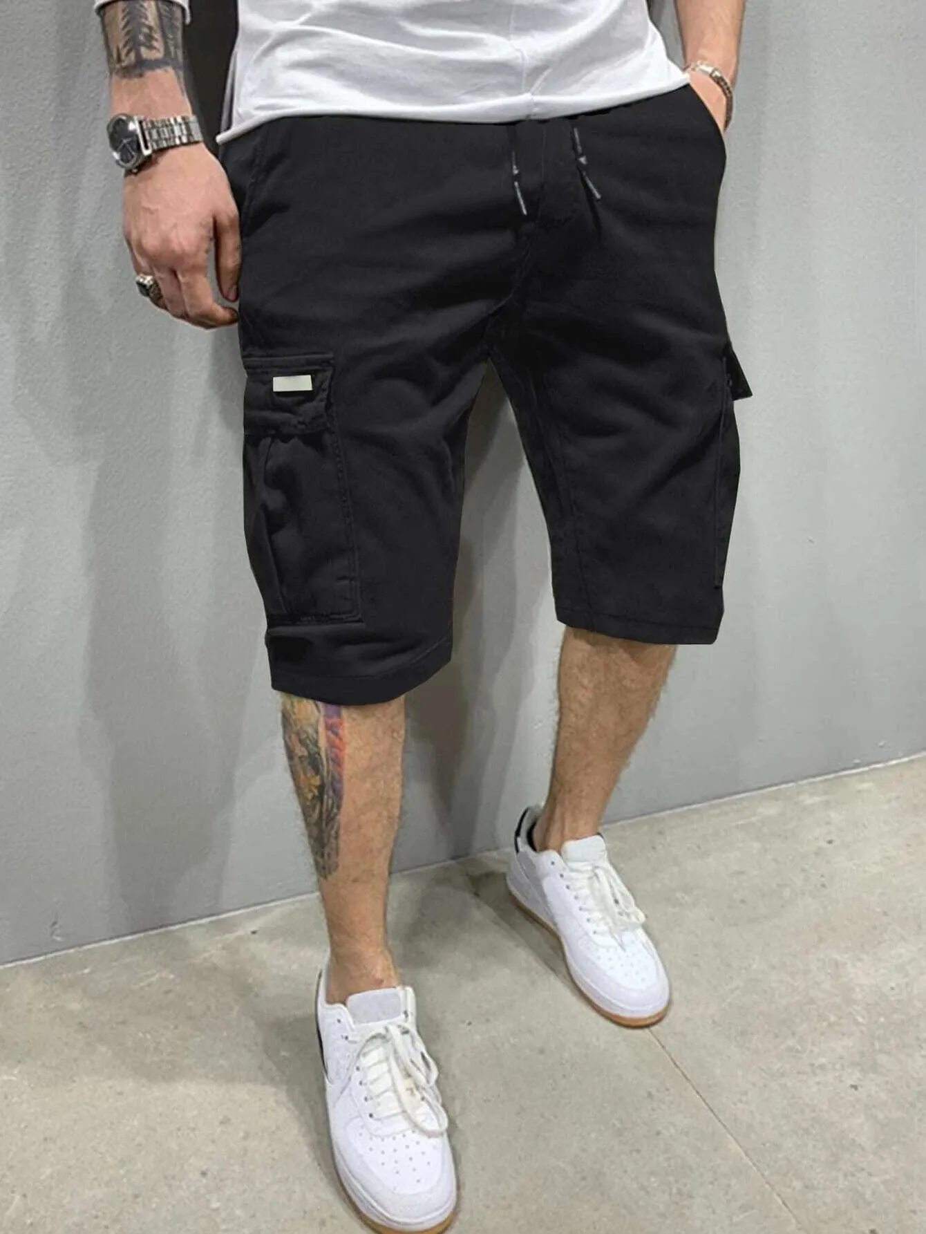 Summer men's cropped pants, fashionable workwear shorts, outdoor casual workwear pants, hiking pants, men's trendy leather desig