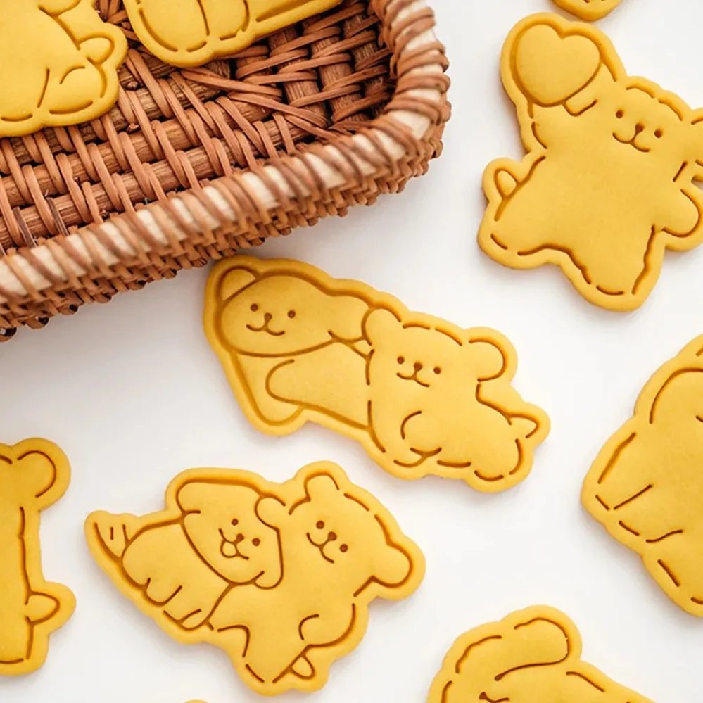 Cute Cartoon Dog Cookie Cutters Puppy Cookie Mold 3D Cake Fondant Cutting Mold DIY Kitchen Baking Tool