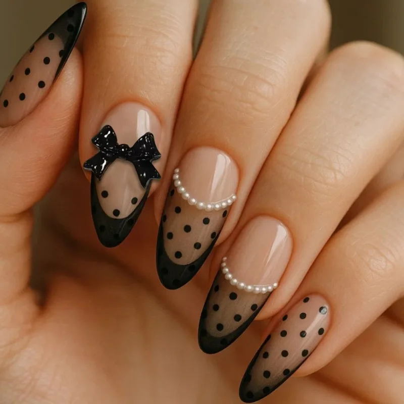 

24 шт., нюдовый розовый горошек, пресс для ногтей в форме миндаля с французским кончиком, бантом, жемчужным дизайном, накладные ногти, сладкие, нежные накладные ногти 네일 опы투명