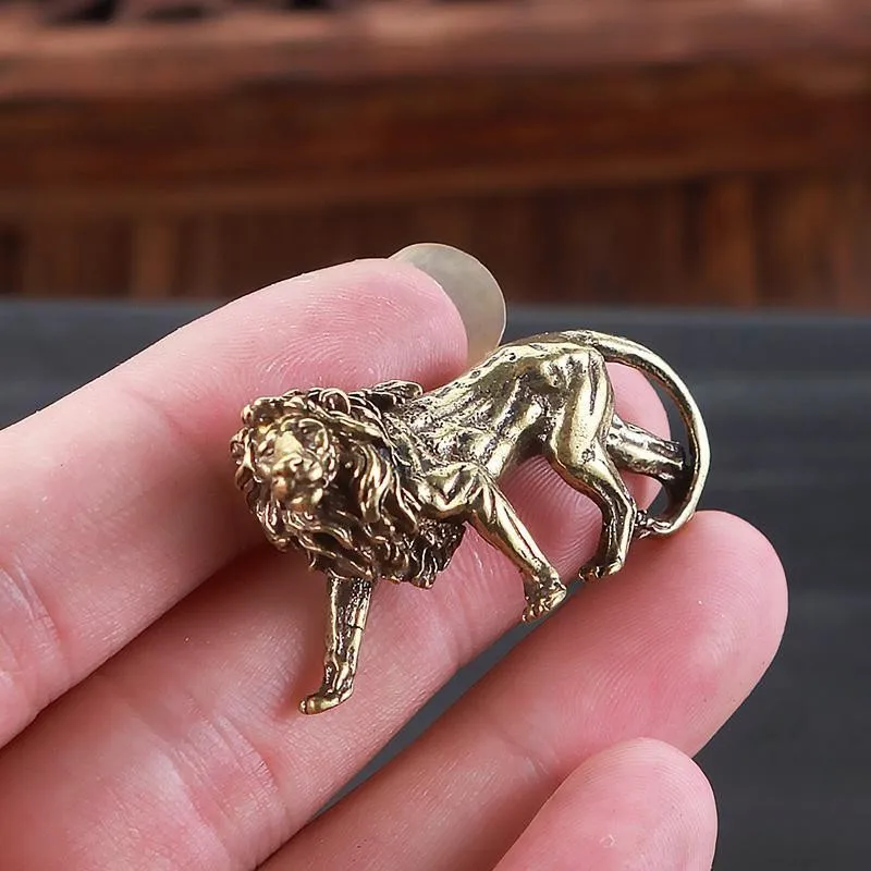 Pure Copper Lion Miniatures Figurines Desk Decorations Vintage Brass Mini Animal Statue Home Ornaments Decorative Accessories