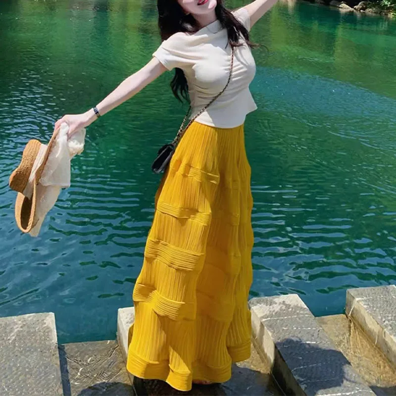 

Miyake Pleated Half Skirt Plisse Half Skirt Miyake Fold 2025 Summer Pleat Yellow High Waist Loose Pleats A-line Skirt Women