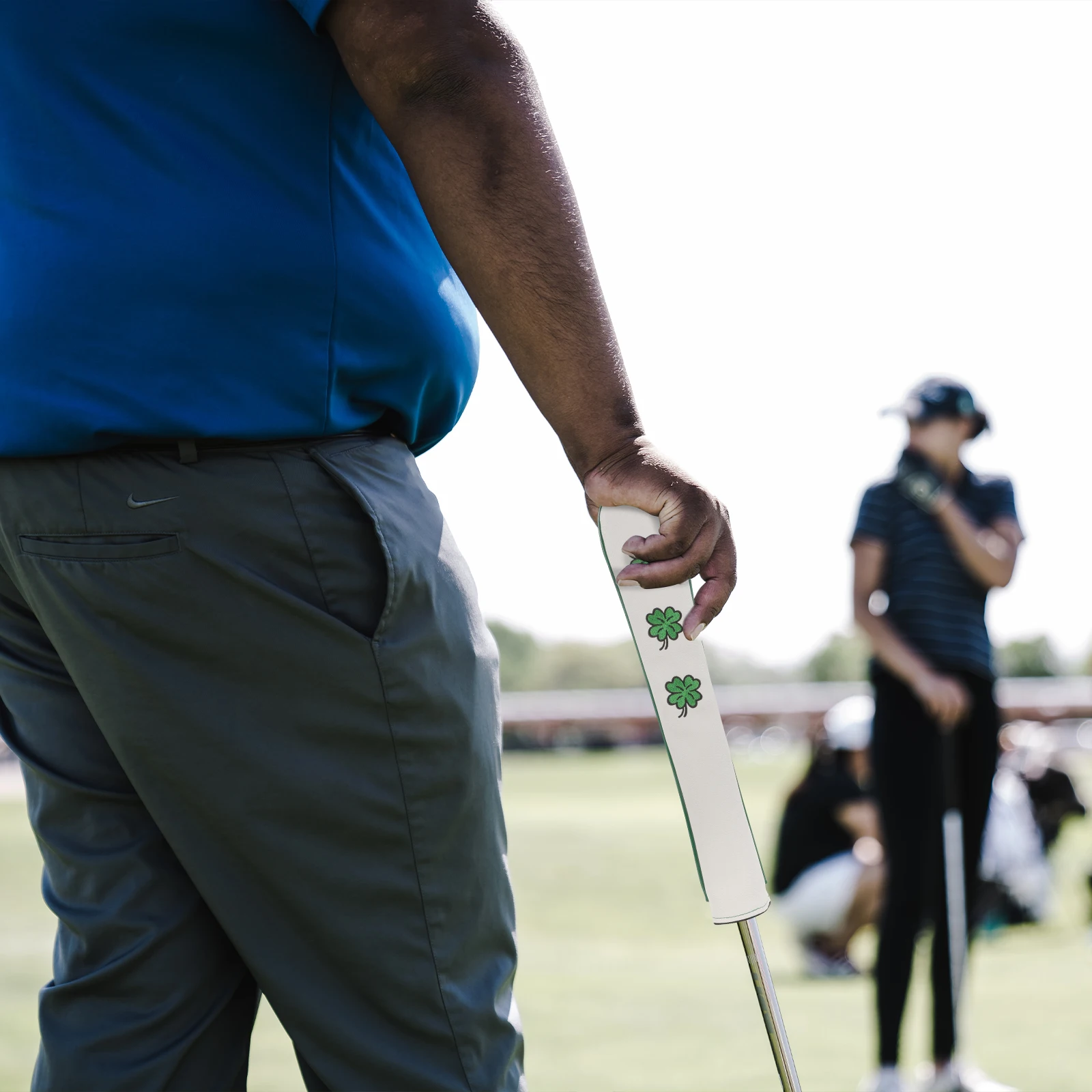 

Protective Golf Bat Cover Stylish and Durable for Most Bats Ensures Maximum Adaptability and Scratch Protection Golfing Gear