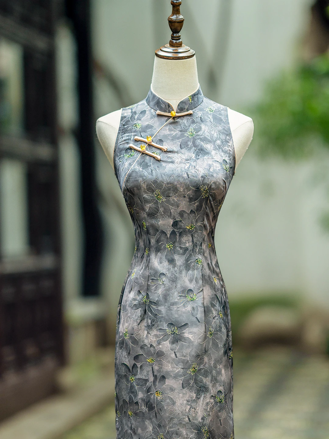 young-women's-new-chinese-sle-slimming-dr-daily-wear-retro-national-high-end-beautiful-meticulous-svel-midi-qipao