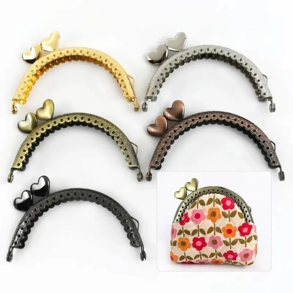 Metal Purse Frame Kiss Clasp Vintage DIY Handmade Purse Clasp Frame 8.5cm Embossed Metal Bags Handle Bag Kiss Clasp Lock