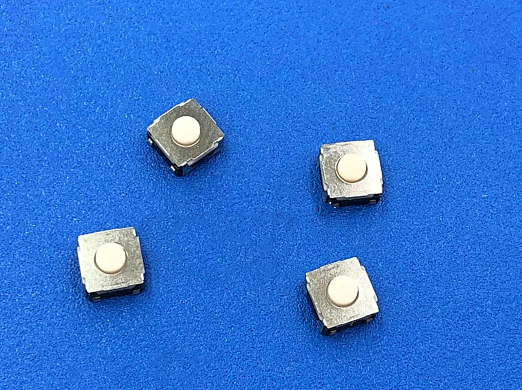 

Tact Switch SKRAALE010 6*6*3.4 White soft silicone head