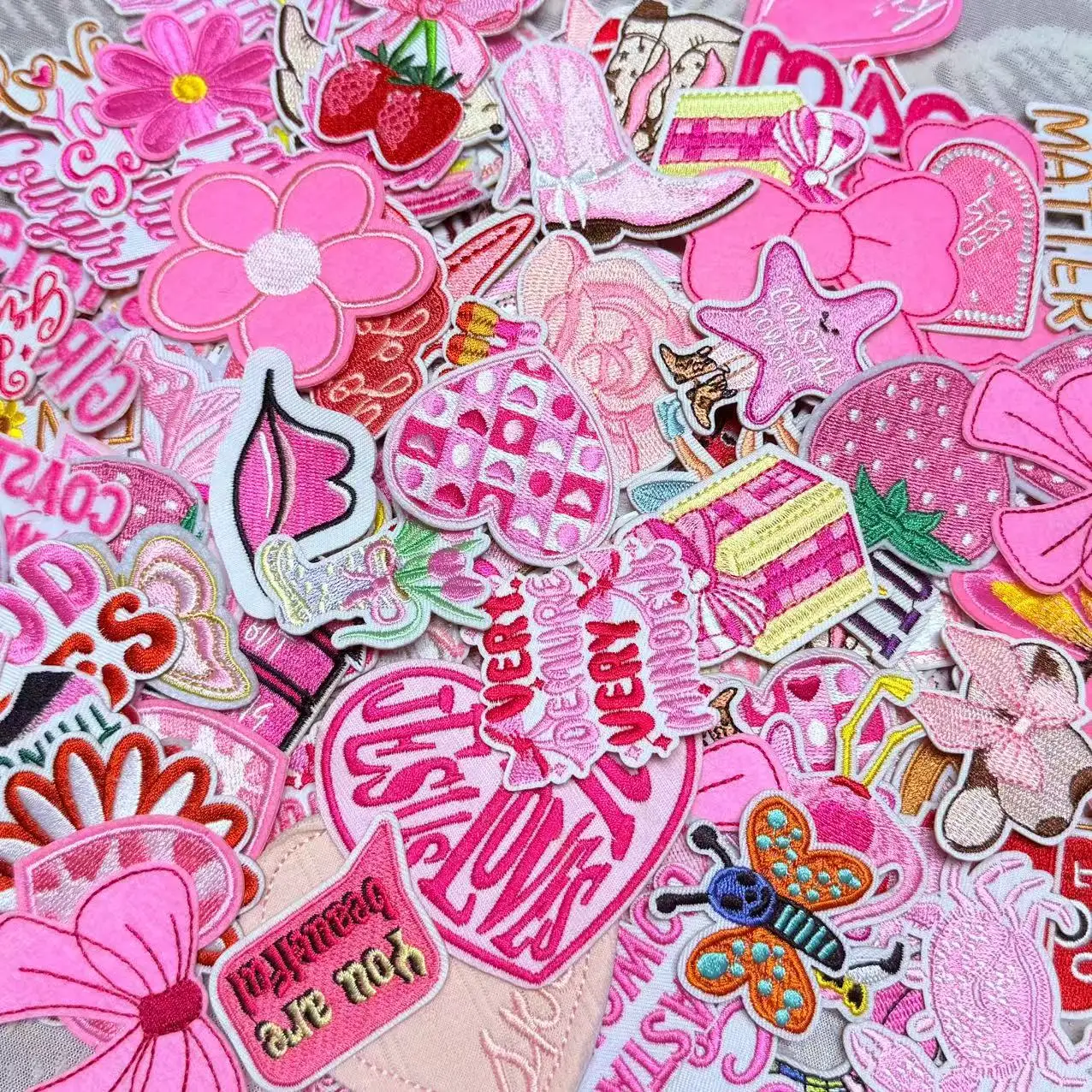 10PCS Pink Style Iron on Patches Embroidered For Girl Patches Cute Applique Patches for Clothing Jackets Hats Backpacks Jean