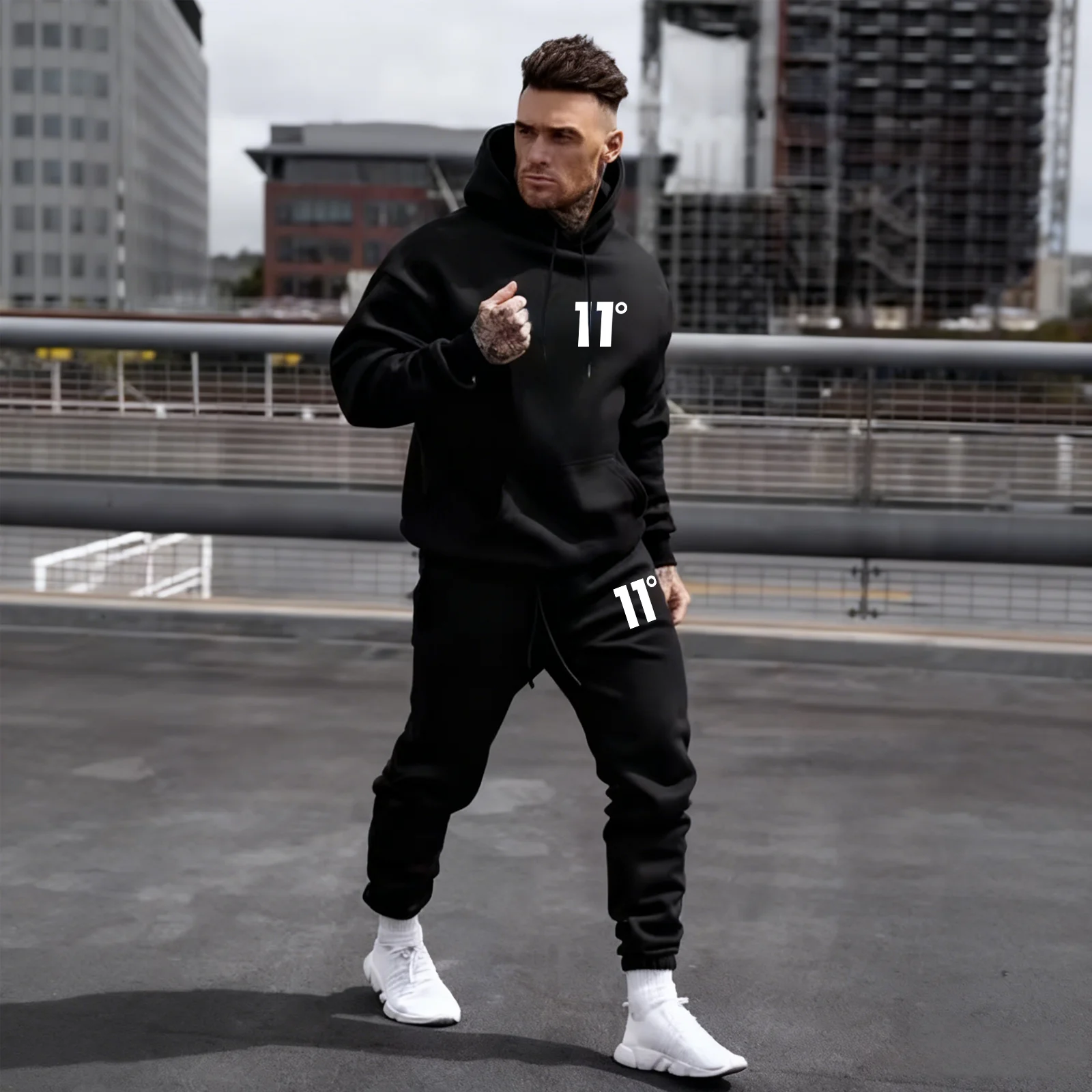 سويت شيرت رجالي رياضي كاجوال 2026 بقلنسوة وسراويل الركض، ملابس رياضية كاجوال للرجال عالية الجودة، مناسبة للركض #1