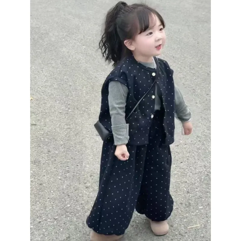 Girls' Three Piece Set, Spring and Autumn New Small Fragrance Style Skin Friendly Base Fashionable Vest Versatile Lantern Pants