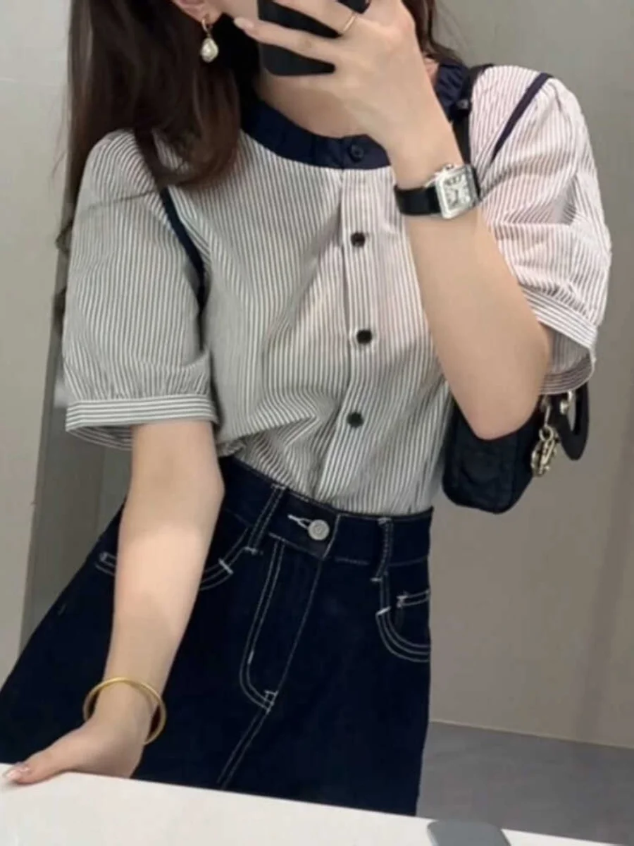 

Женская летняя модная корейская полосатая футболка больших размеров с коротким рукавом, стройнящим дизайном и эффектом коррекции фигуры