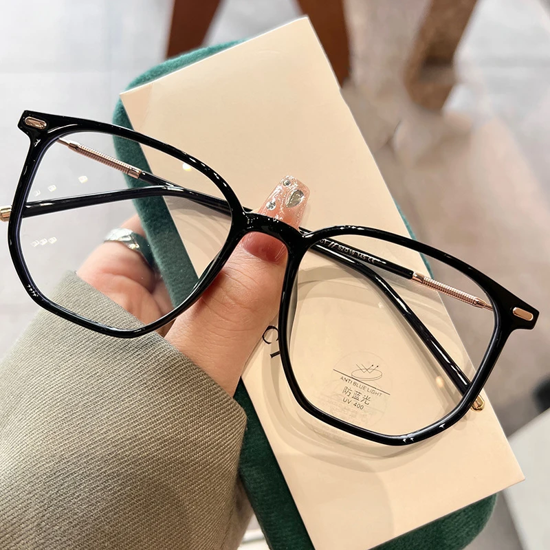 إطار نظارات كمبيوتر مربع شفاف للنساء والرجال مضاد للضوء الأزرق نظارات دائرية تحجب النظارات البصرية