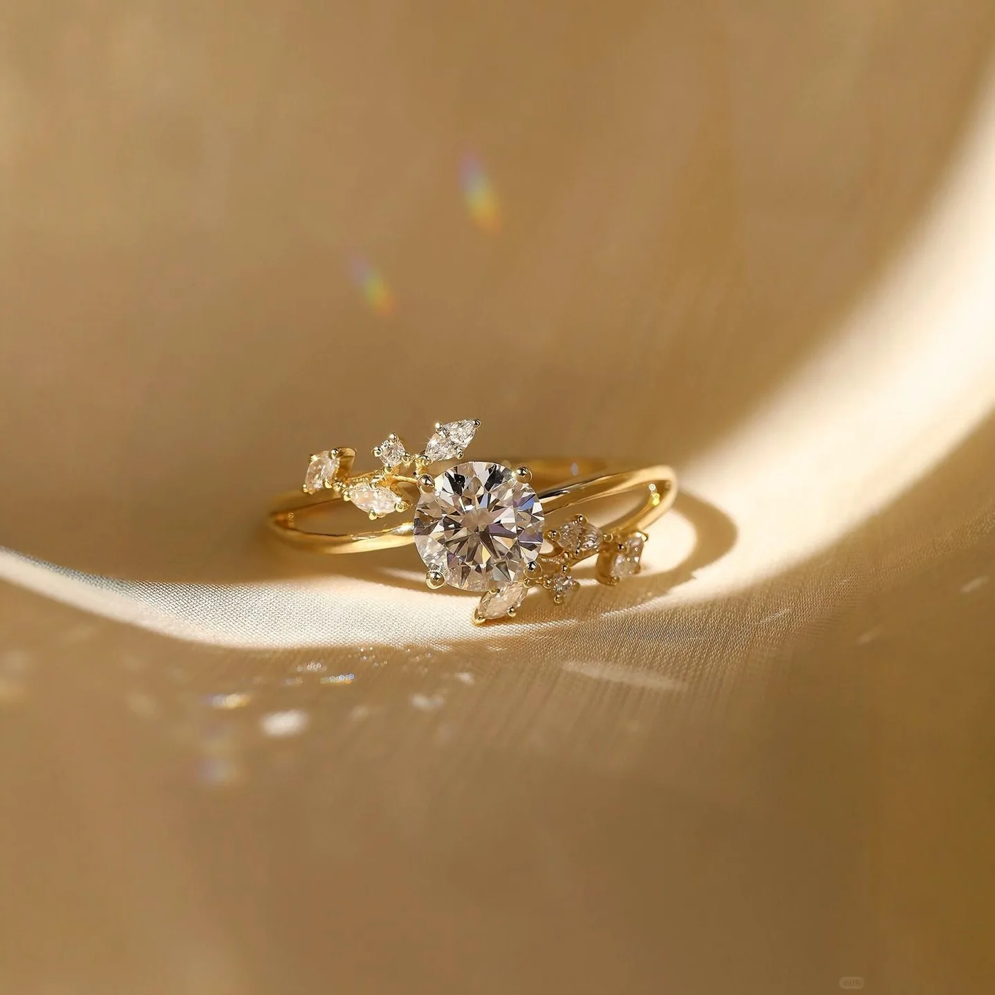 Inspiration romantic Sparkling Elliptical rings for women New in Fashion Ring adjustable  Elegant Banquet fine Jewelry Gift