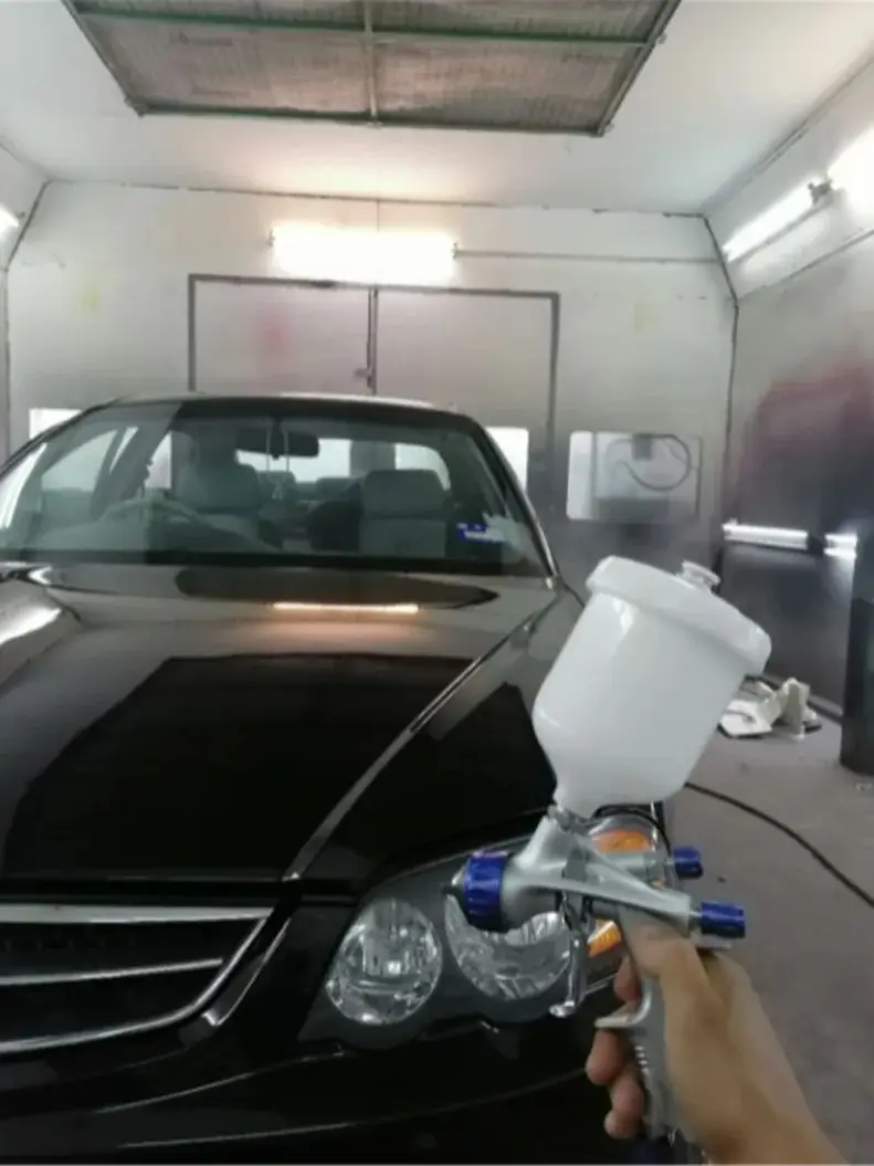 

Italco Shine 1 Gravity LVMP Spray Gun is the epitome of spray gun atomisation 600ML CUP