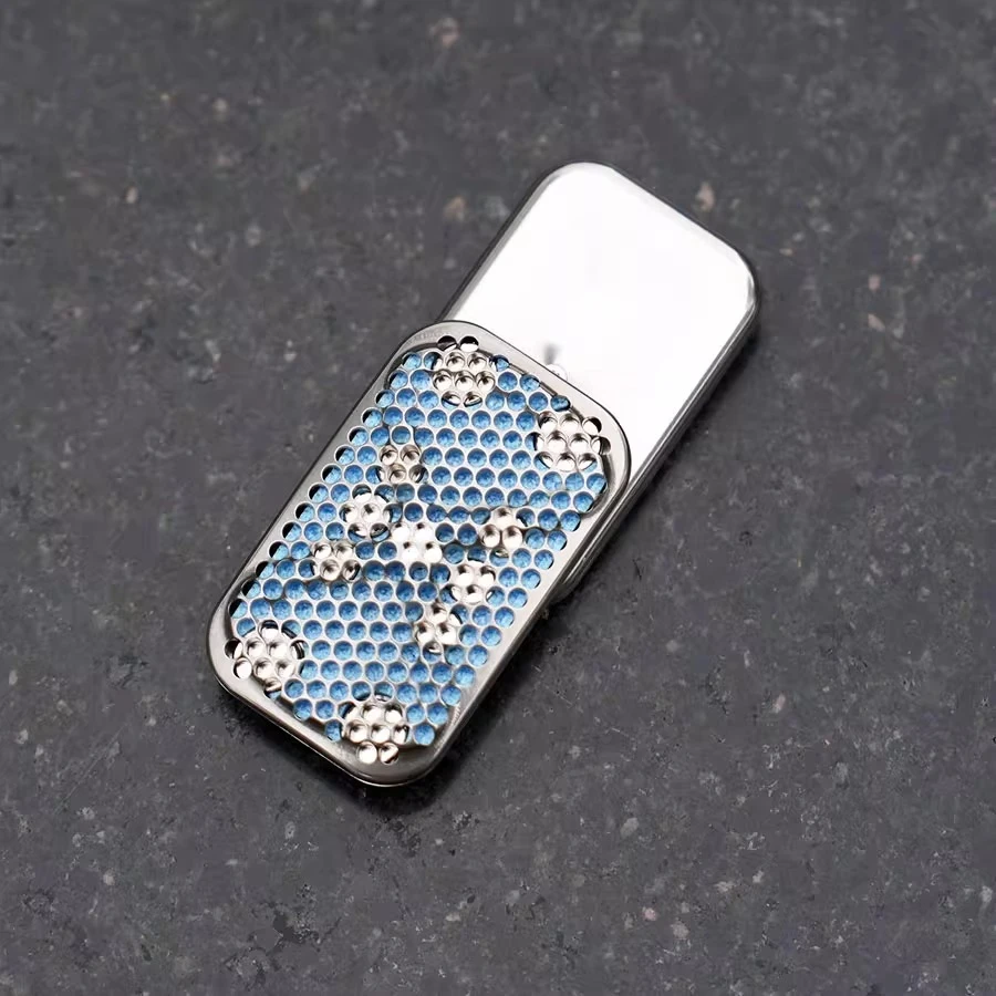 Super EDC Titanium Alloy Hollow Out New Design, Infinite Position Magnetic Mechanical Metal Fingertips