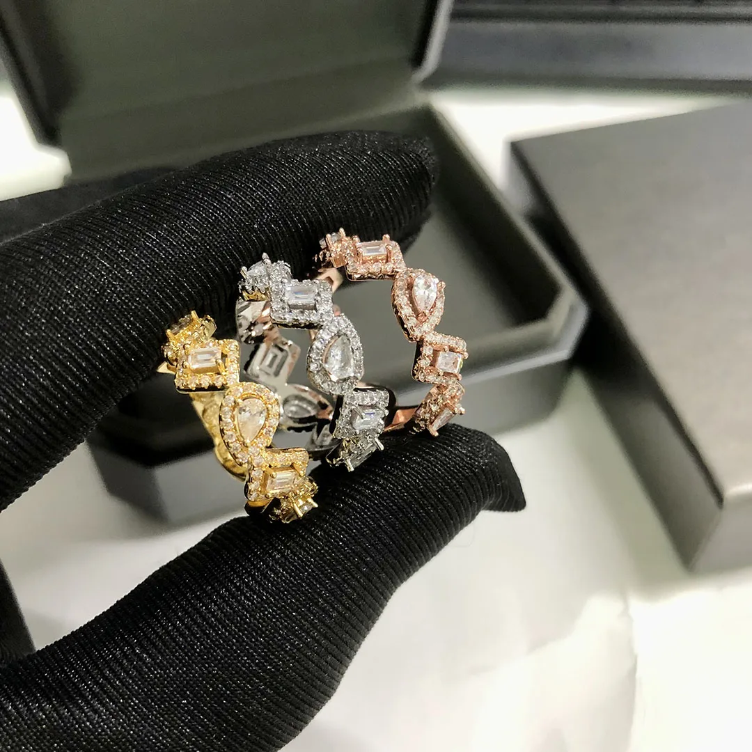 

Женское кольцо из стерлингового серебра 925 пробы с квадратной вставкой в виде капли воды и цирконами, великолепный подарок на годовщину и праздники.