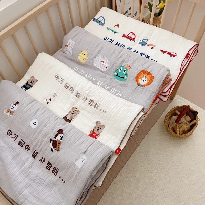Korea Style Lovely Bear Cotton Muslin Kids Blanket, Embroidery Bear Car Cozy Quilted Toddler Comforter,Soft Cotton Kids Duvet,