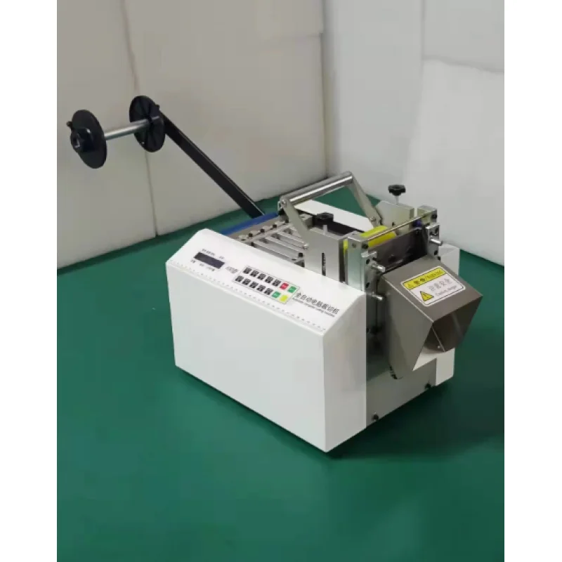 Volledig computermachine Warmtekrimpbare microcomputer Automatische PVC-behuizing Siliconen pijp snijden Pi